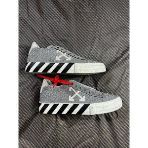 MISSPAIRED Off-White/Virgil Abloh Vulc 'Glitter Silver White' Low Top Sneakers